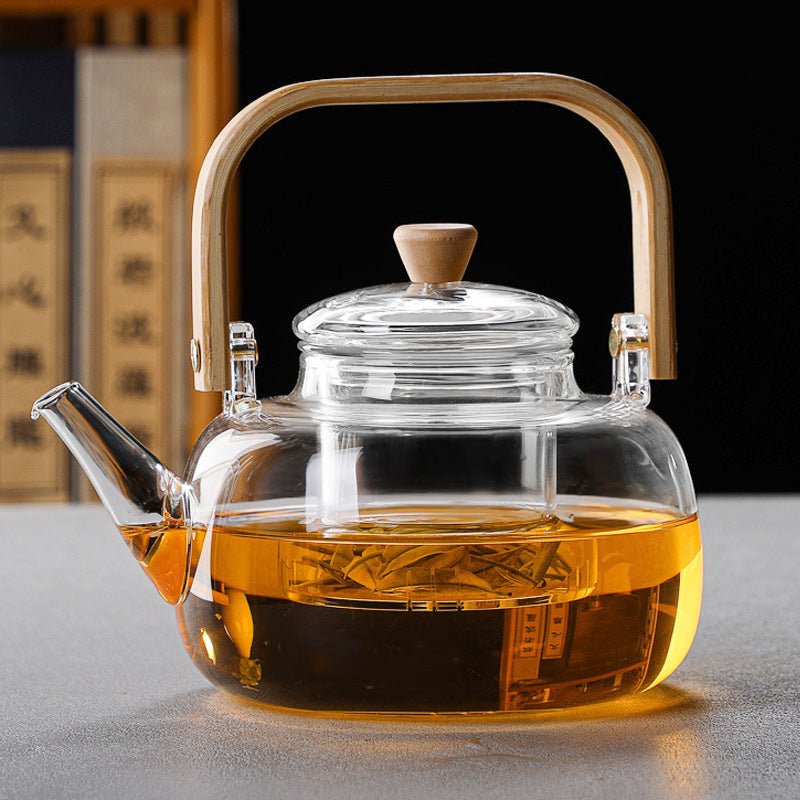 https://www.tearora.de/cdn/shop/products/RORA_Glass_Tea_Kettle_Stovetop_Safe_With_Removable_Infuser_900ML_0_800x.jpg?v=1659582104